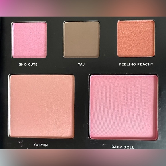 Deck of Scarlet edition No. 3 makeup palette - NIB! - Picture 6 of 6